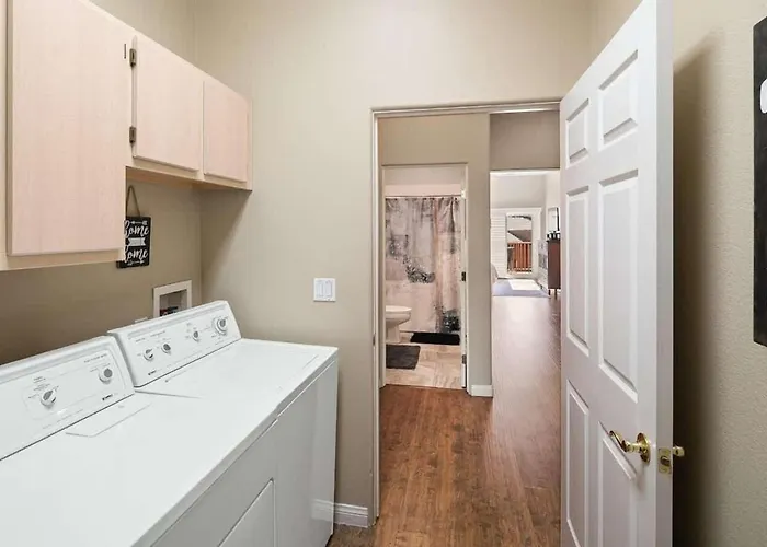 Family Friendly Townhome In Golf Community Holiday home