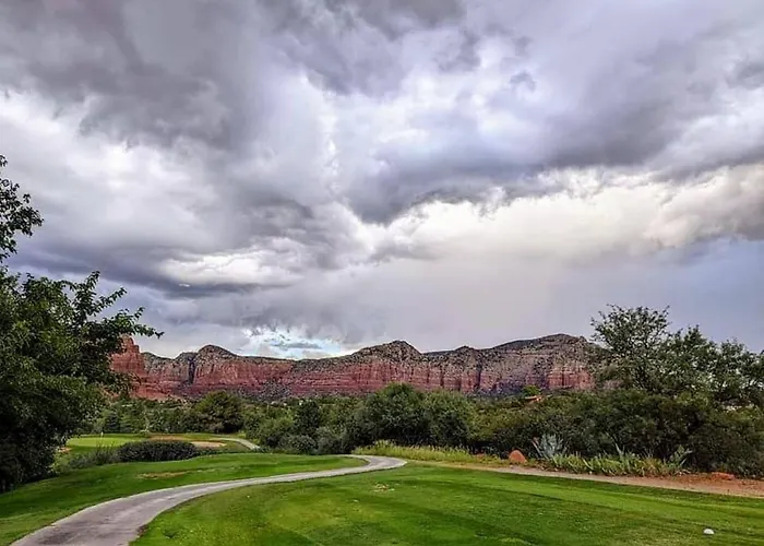 Family Friendly Townhome In Golf Community Sedona