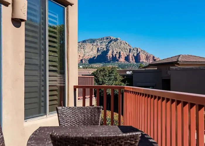 Family Friendly Townhome In Golf Community